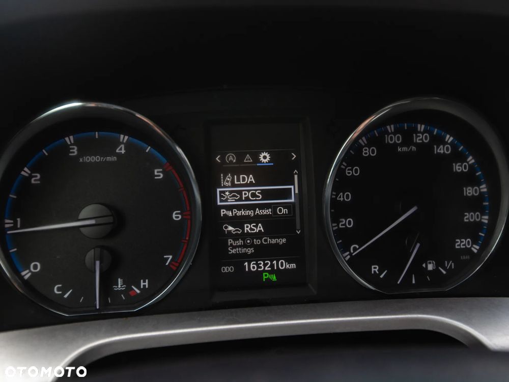 Toyota RAV4 2.0 D-4D 4x2 Start-Stop Executive - 34