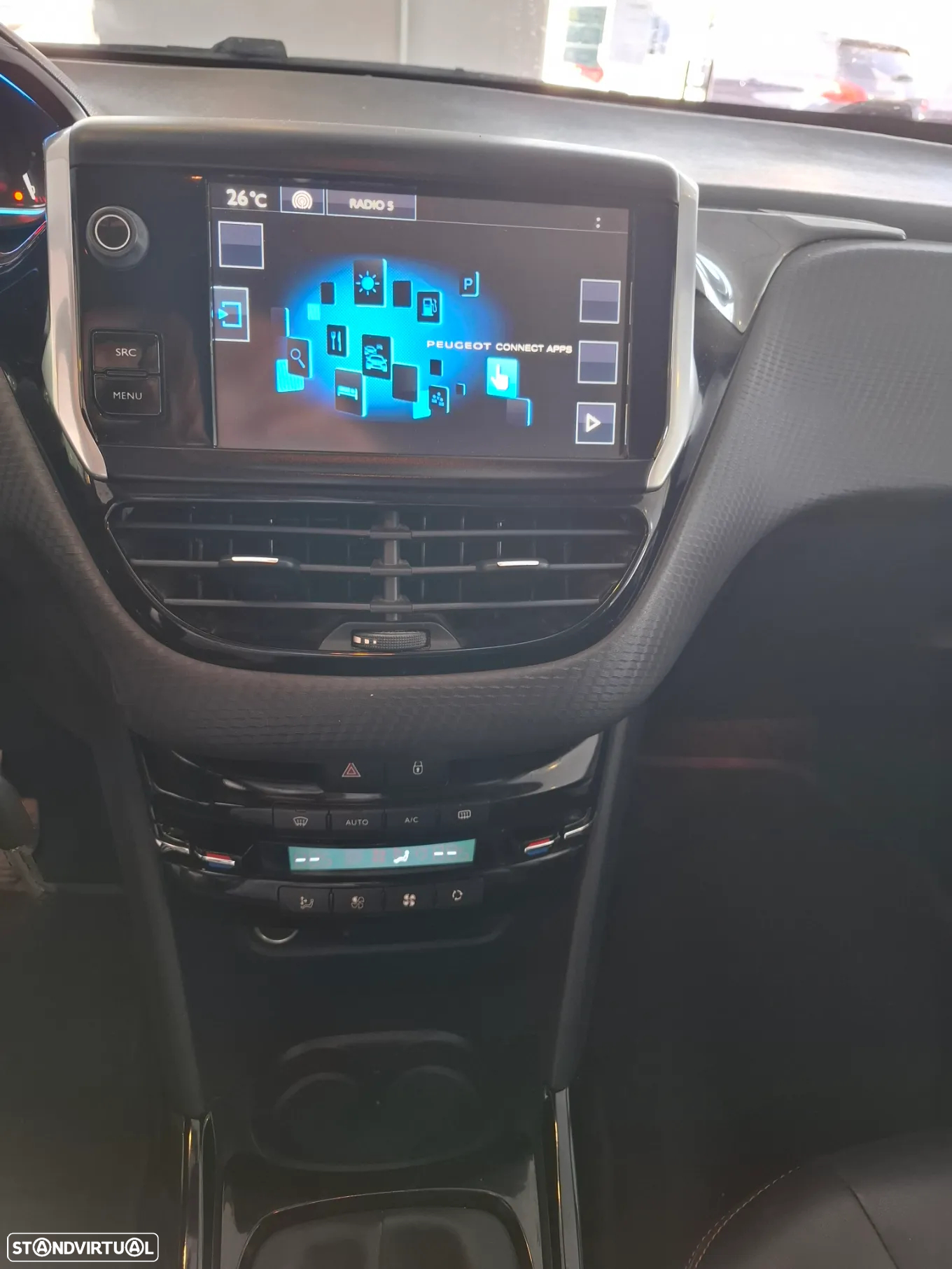Peugeot 2008 1.2 PureTech Allure - 28