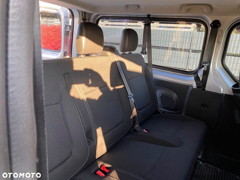 Opel Vivaro - 5