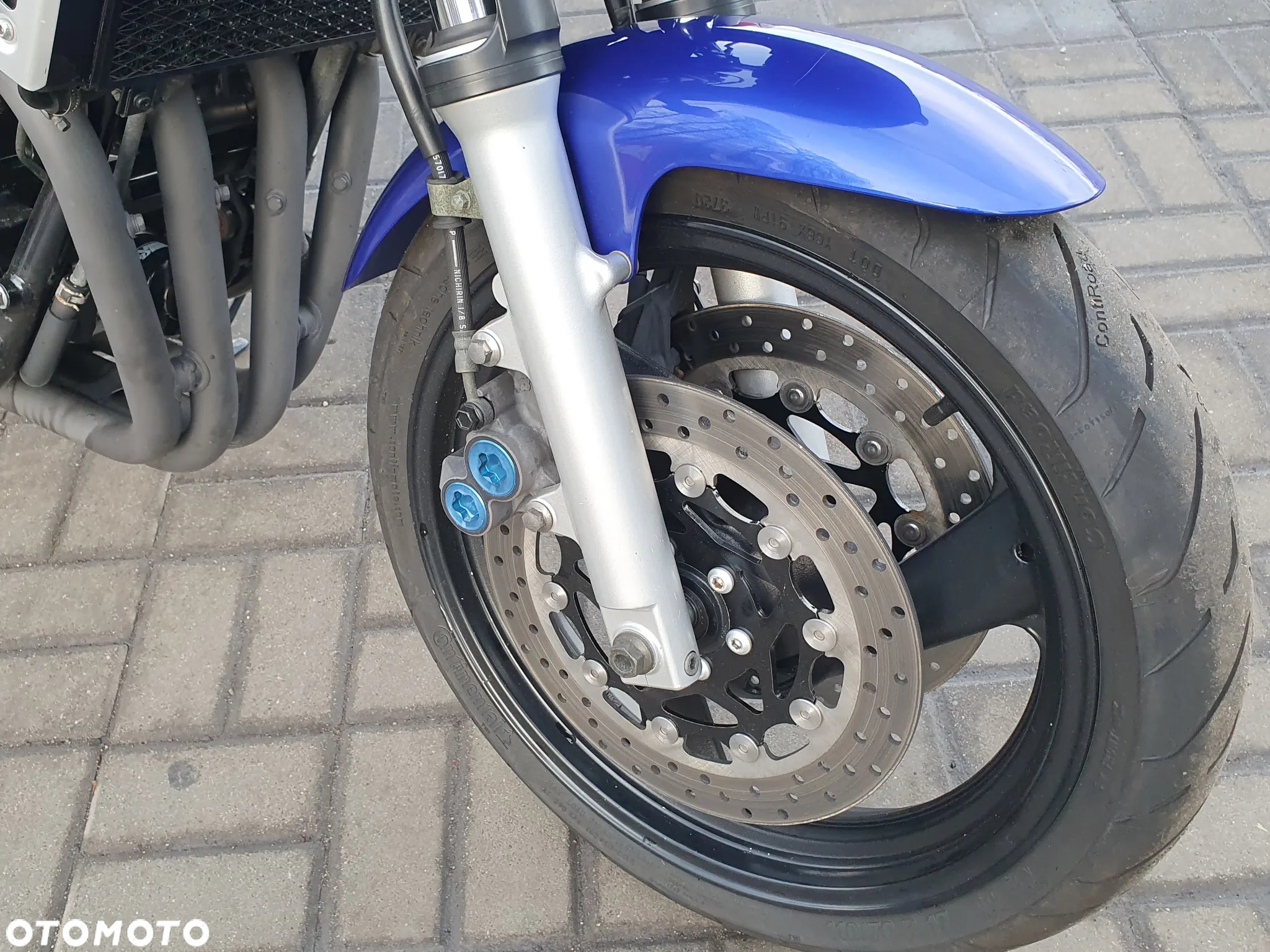 Yamaha FZS - 11
