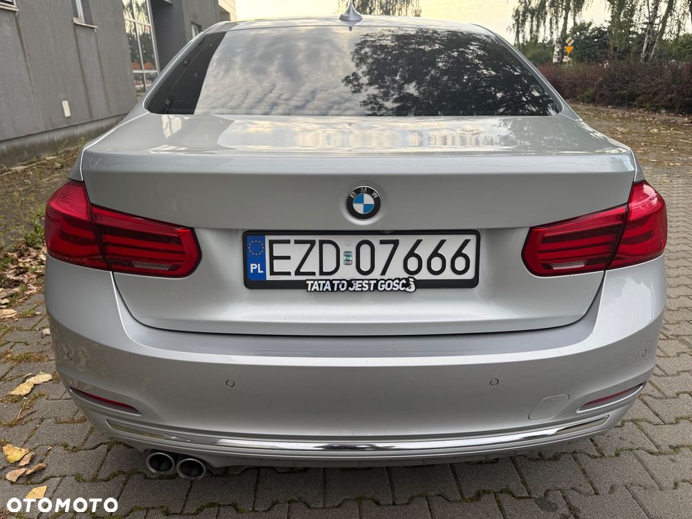 BMW Seria 3 320d Luxury Line - 7