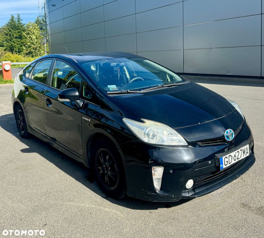 Toyota Prius - 3