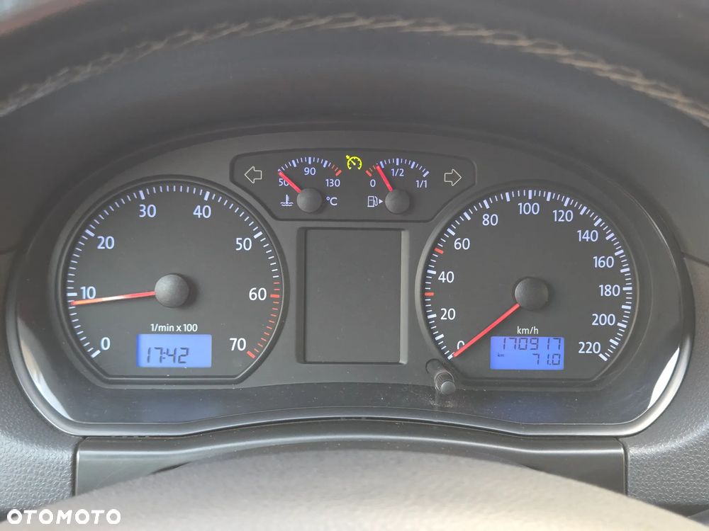 Volkswagen Polo 1.2 Comfortline - 26
