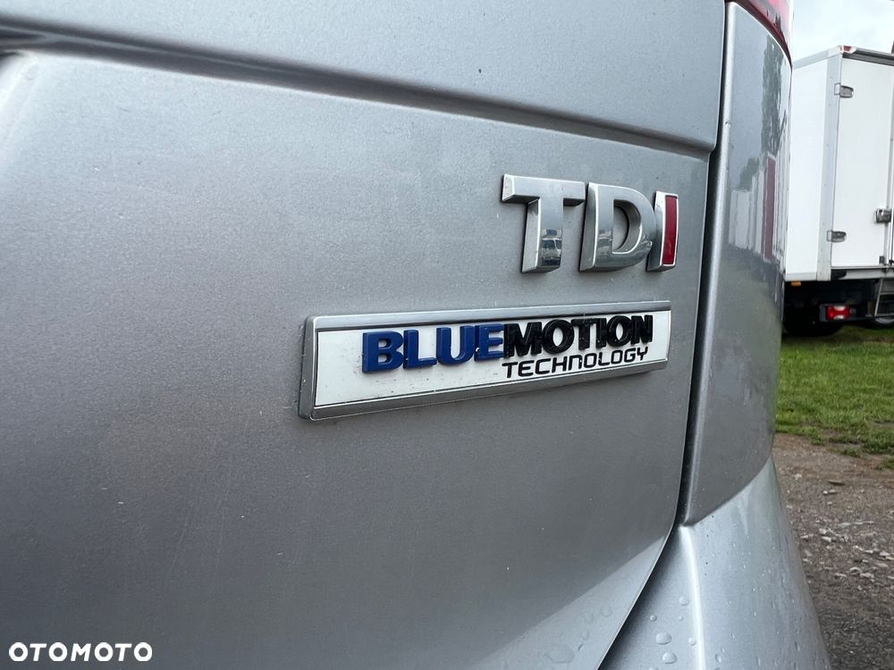 Volkswagen Golf 1.6 TDI BMT Comfortline - 19