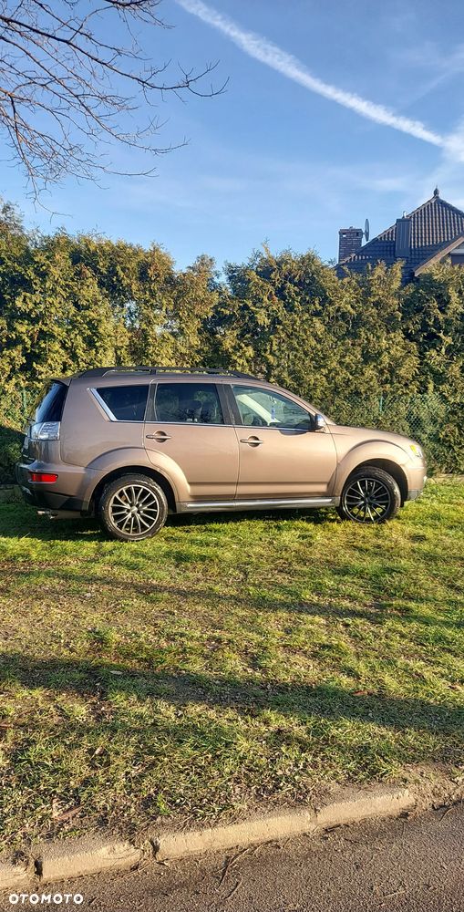 Mitsubishi Outlander 2.2 DID Instyle EU5 - 14