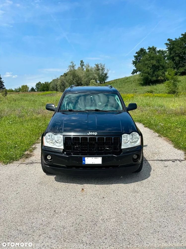 Jeep Grand Cherokee - 3