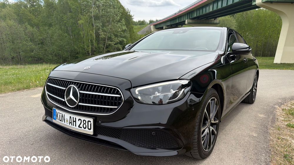 Mercedes-Benz Klasa E 220 d 9G-TRONIC - 11