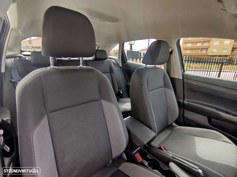 VW Taigo 1.0 TSI Urban DSG - 18