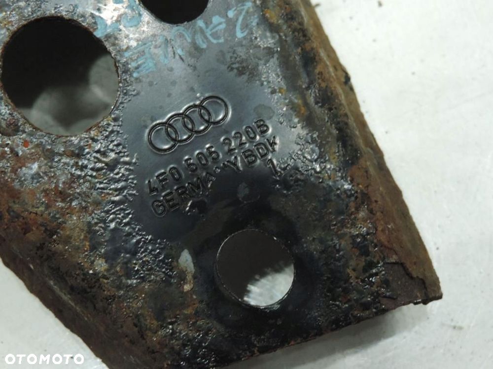 ŁAPA WÓZKA PRAWY TYŁ AUDI A6 C6 - 3