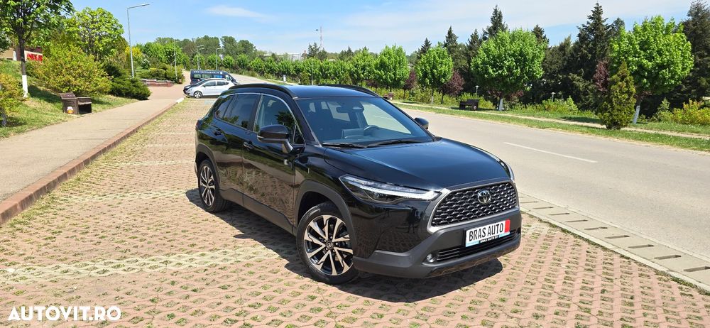 Toyota Corolla Cross 1.8 VVT-i Team Deutschland - 1