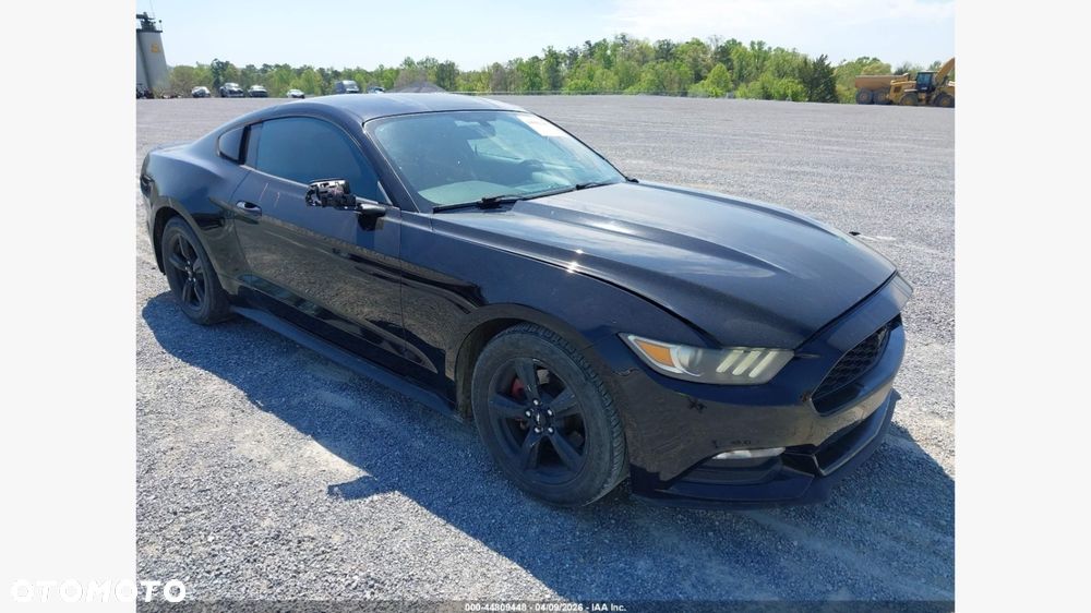 Ford Mustang - 7