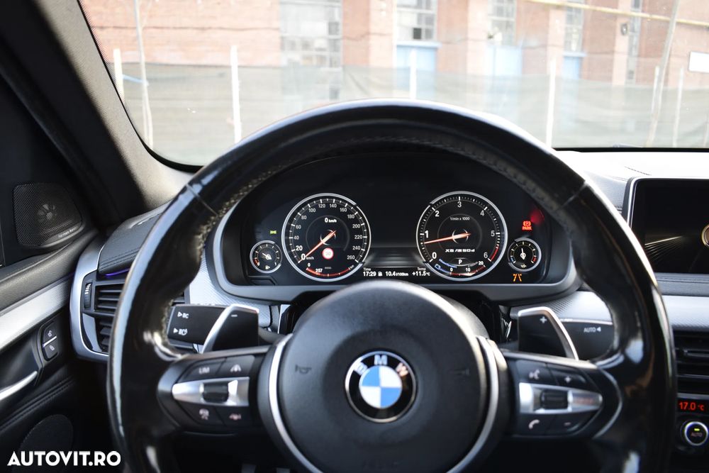 BMW X6 M M50d - 9