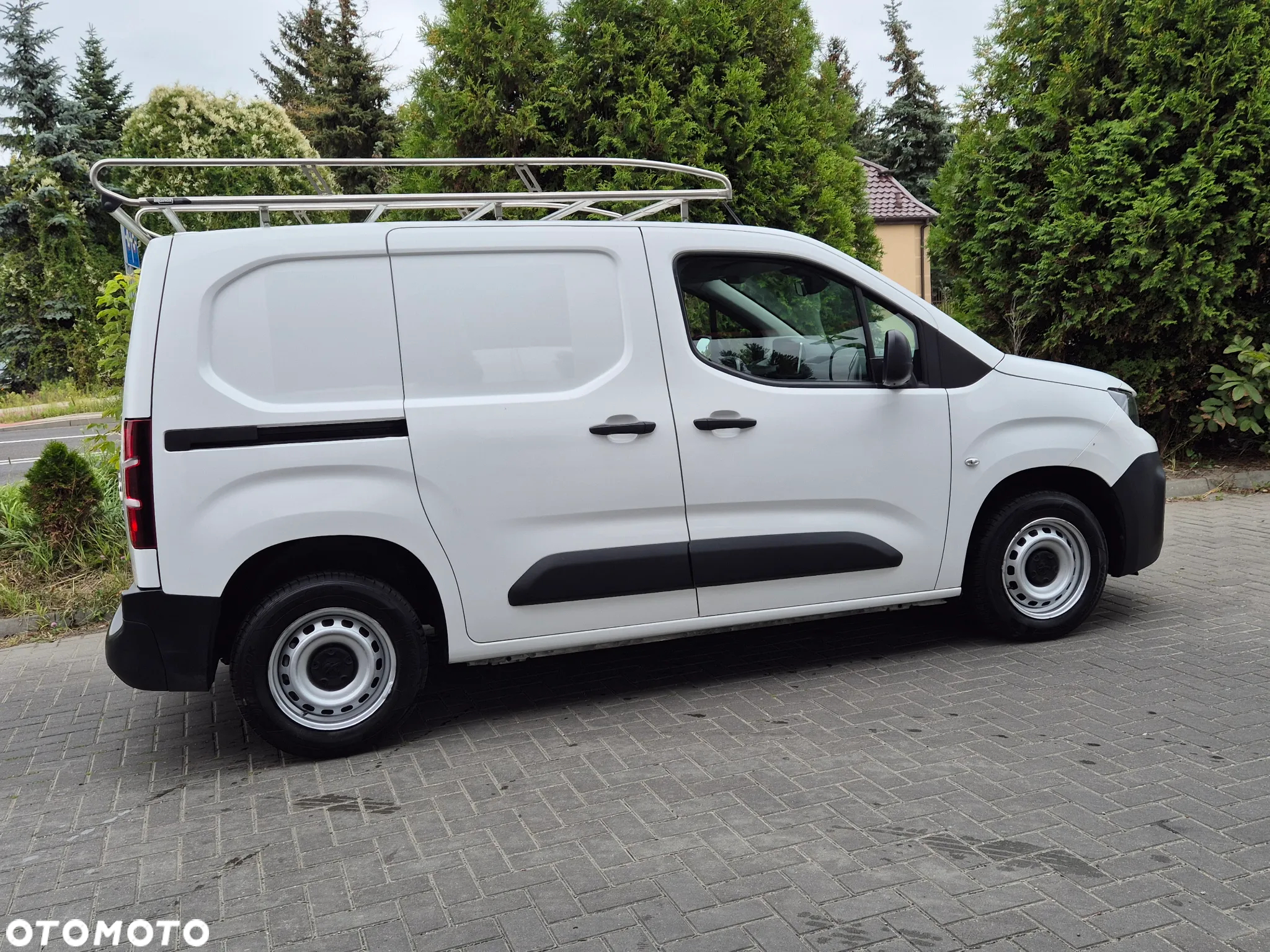 Peugeot PARTNER - 13