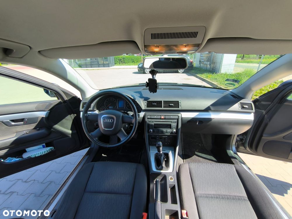 Audi A4 Avant 1.8T - 19