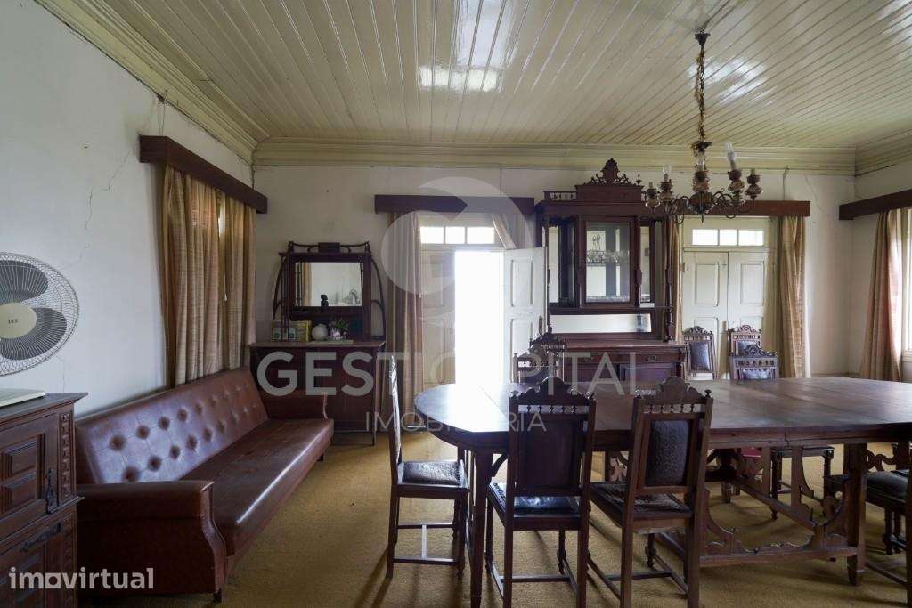 Casa senhorial de 4 frentes - Grande imagem: 3/50