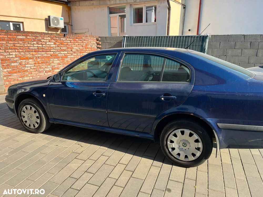 Skoda Octavia - 4