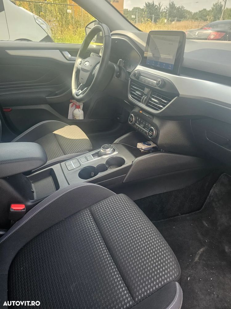 Ford Focus 1.0 EcoBoost Connected - 4