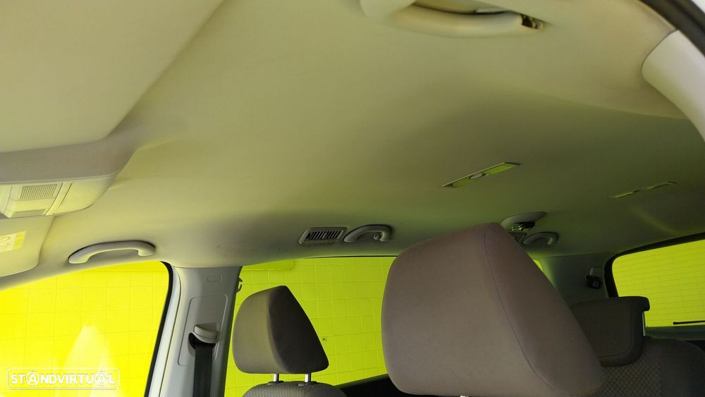 SEAT Alhambra 2.0 TDi Reference - 17