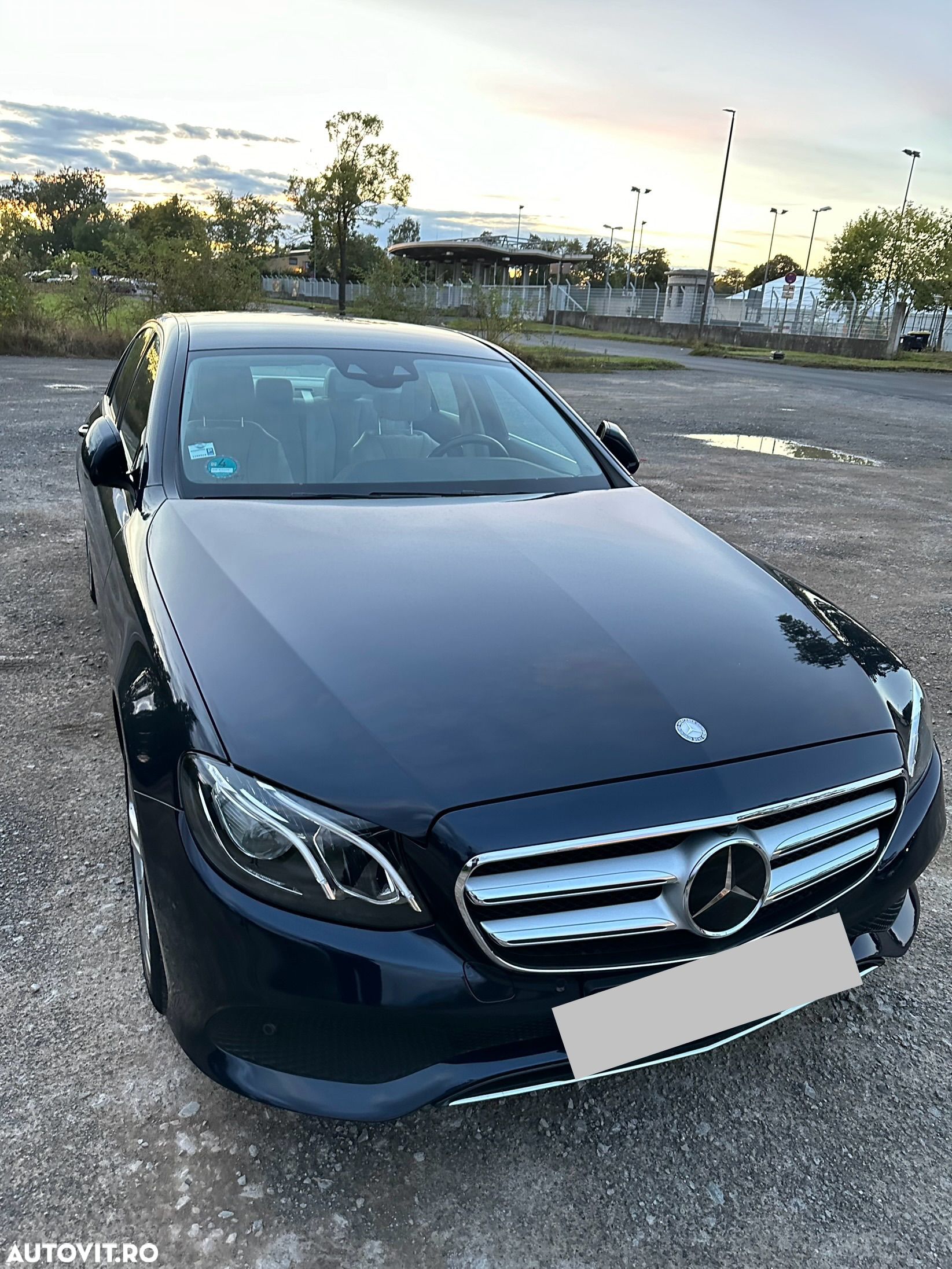 Mercedes-Benz E 400 T 4Matic 7G-TRONIC Avantgarde - 1