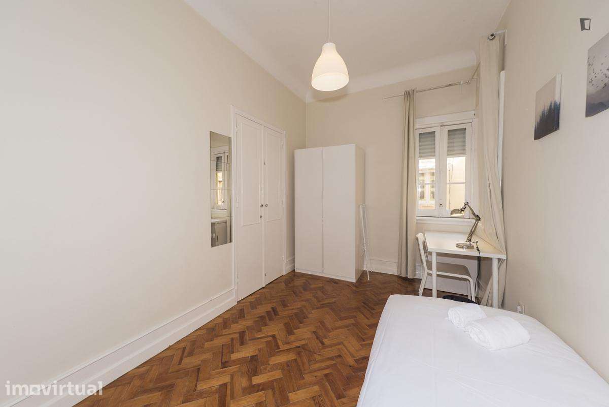 Quarto - localizado em Lapa Lisbon - Grande imagem: 2/15