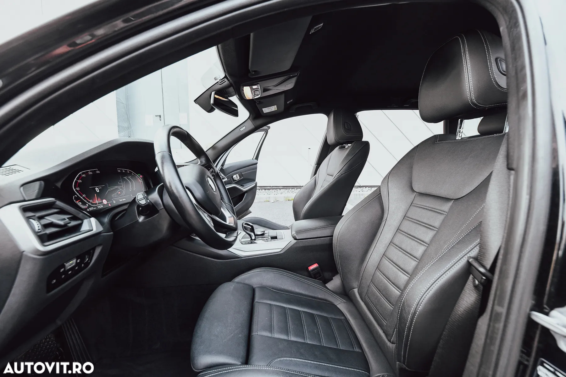 BMW Seria 3 318d Touring Aut. - 2