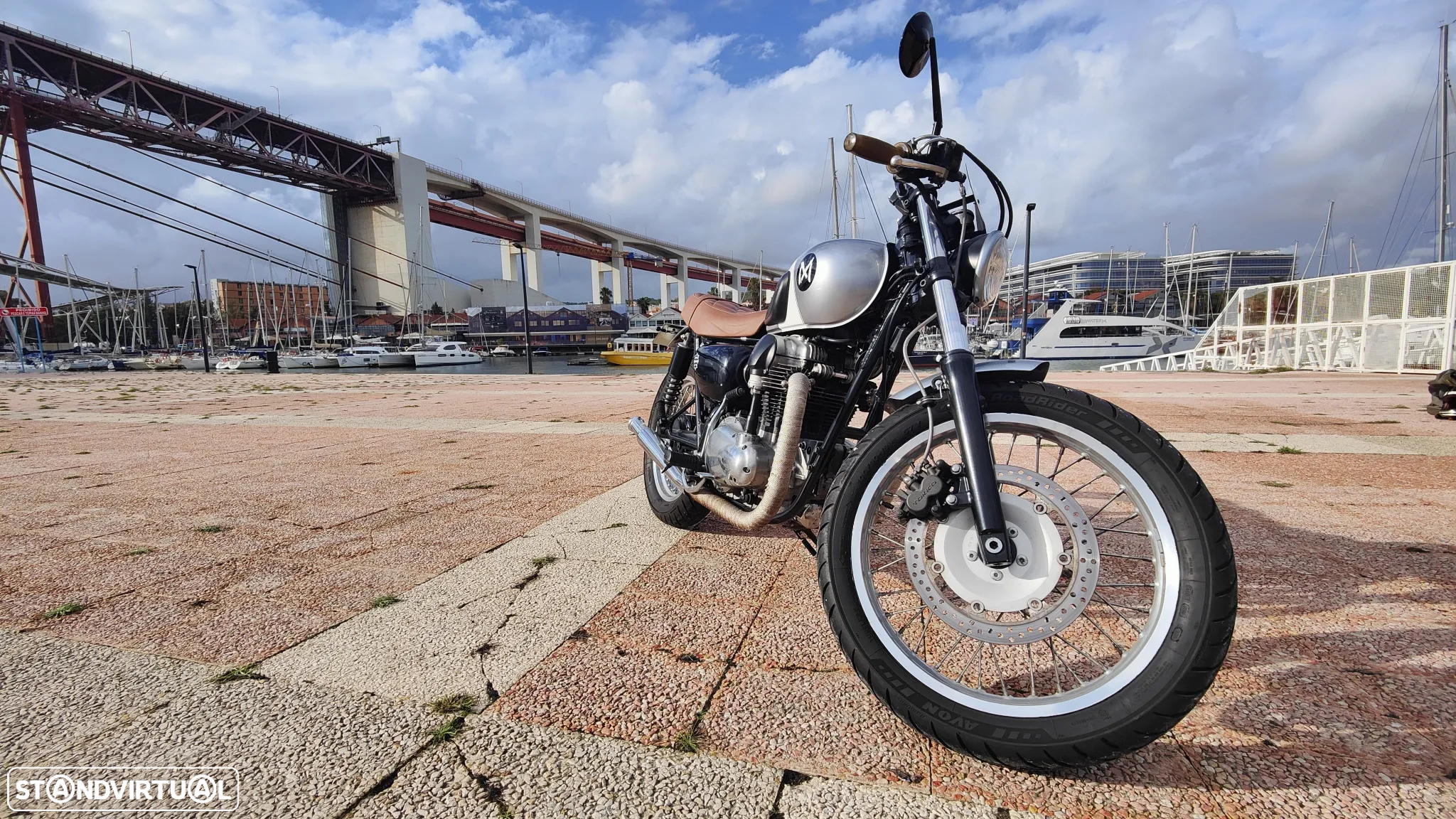 Kawasaki W 650 [EJ650A] - 11