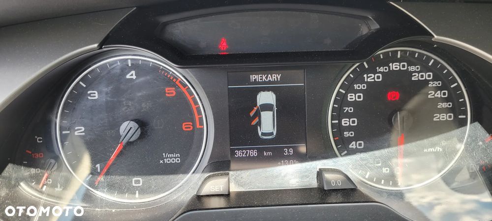Audi A4 Avant 2.0 TDI - 16