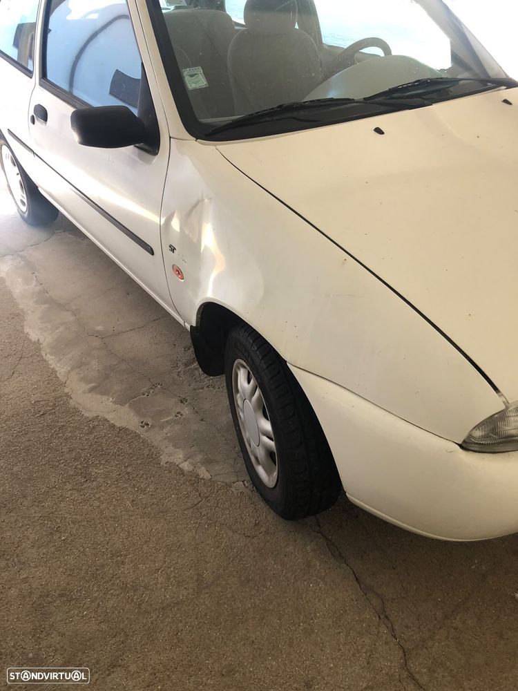 Ford Fiesta 1.25 Studio - 4