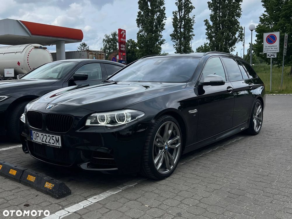 BMW Seria 5 M550d xDrive Sport-Aut - 1