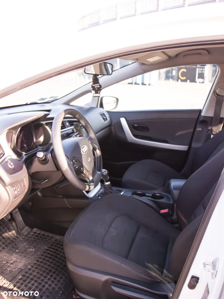 Kia Ceed 1.6 CRDi M - 16