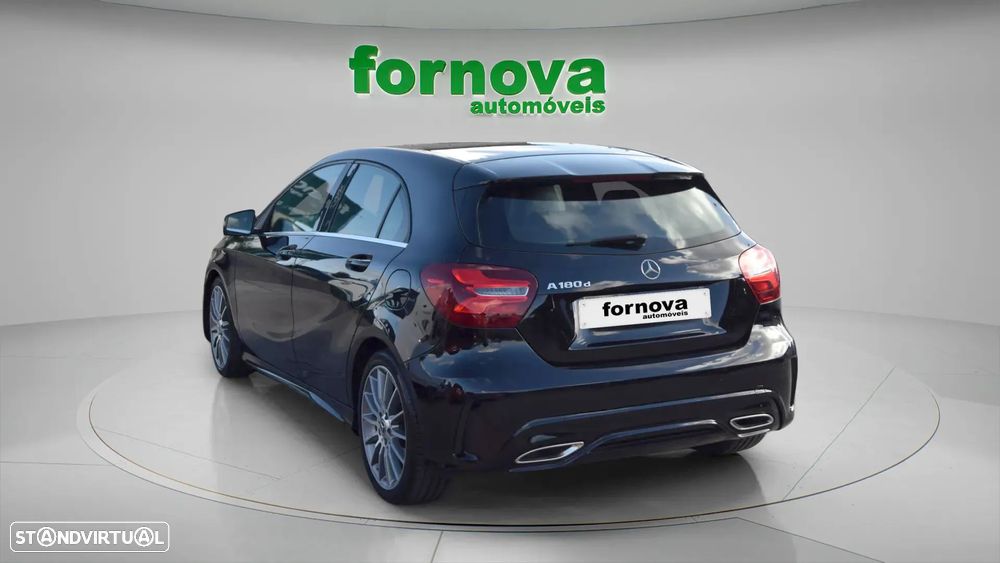 Mercedes-Benz A 180 d AMG Line - 1