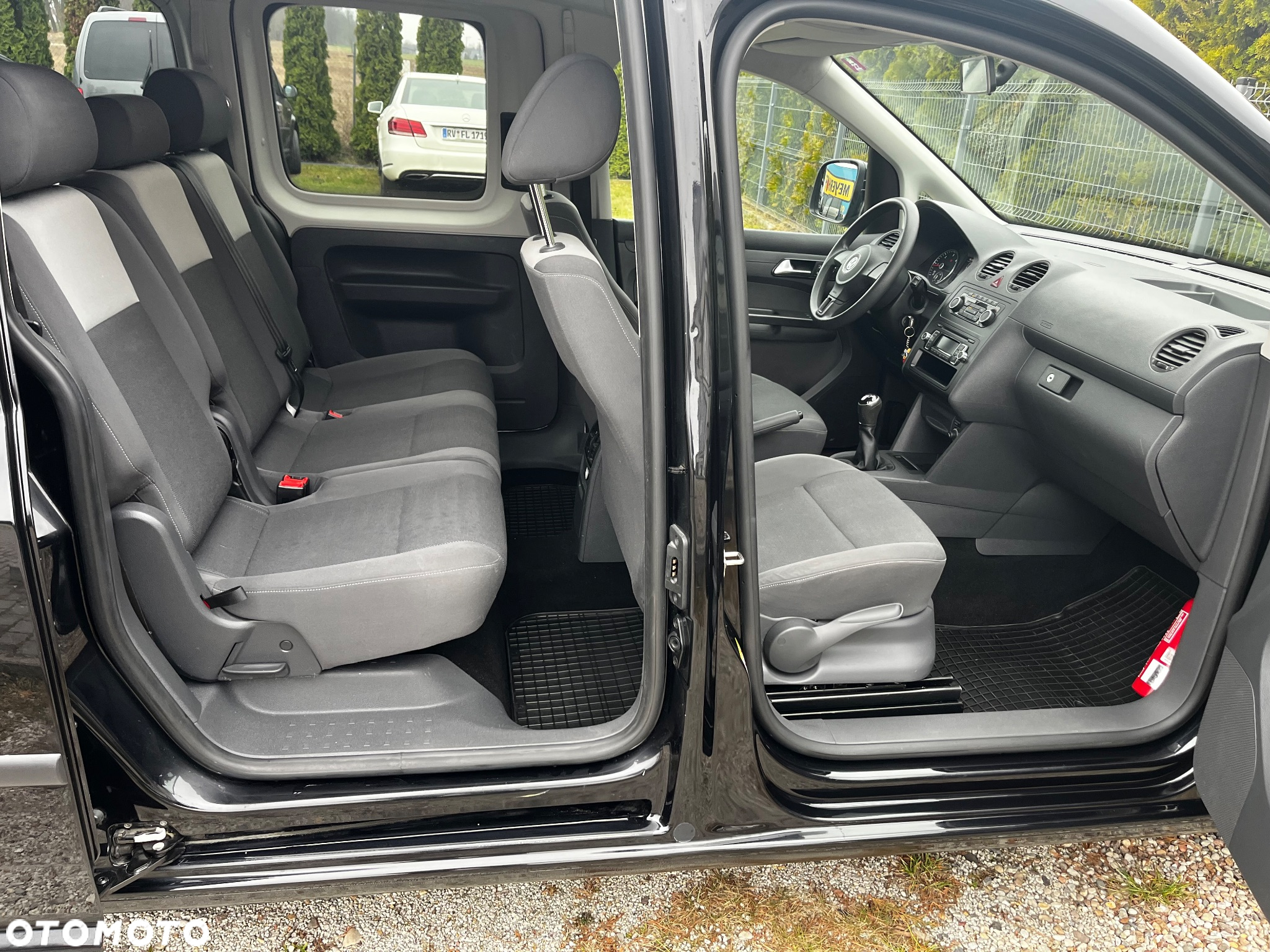 Volkswagen Caddy 1.6 TDI Comfortline Mixt - 12