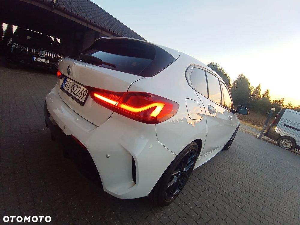 BMW Seria 1 118i M Sport - 12