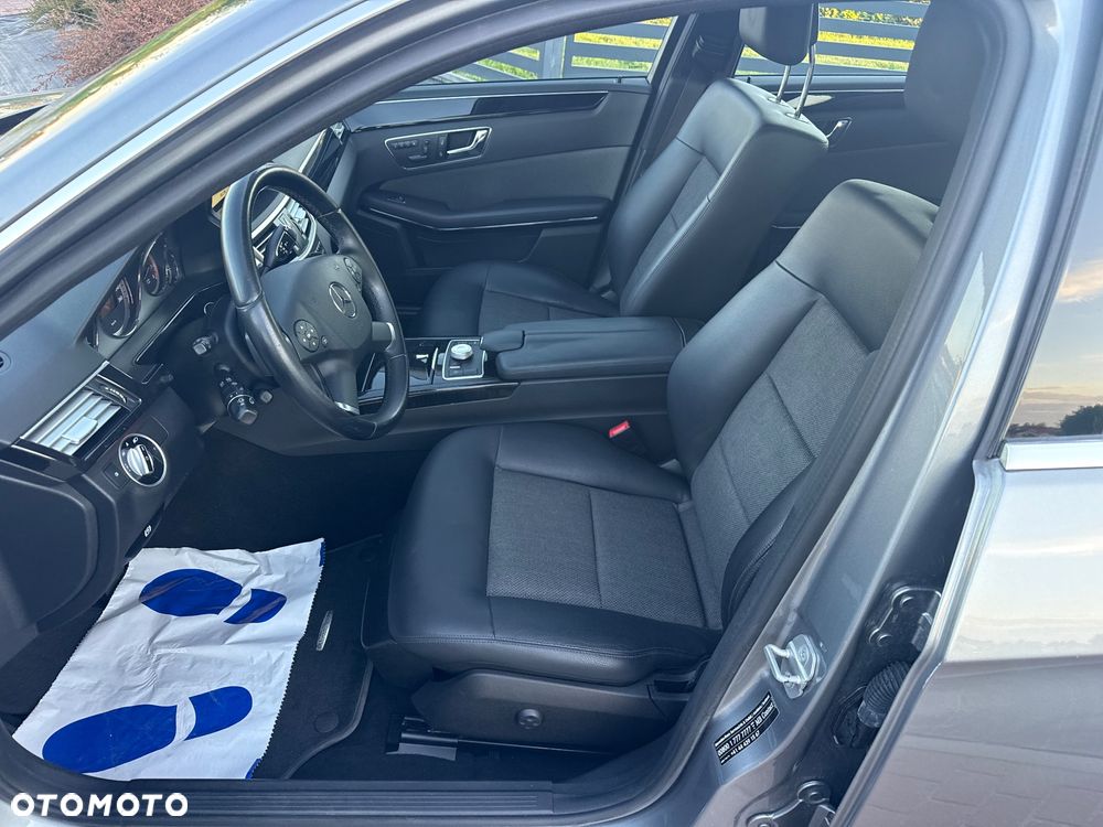 Mercedes-Benz Klasa E 350 4Matic 7G-TRONIC Avantgarde - 25
