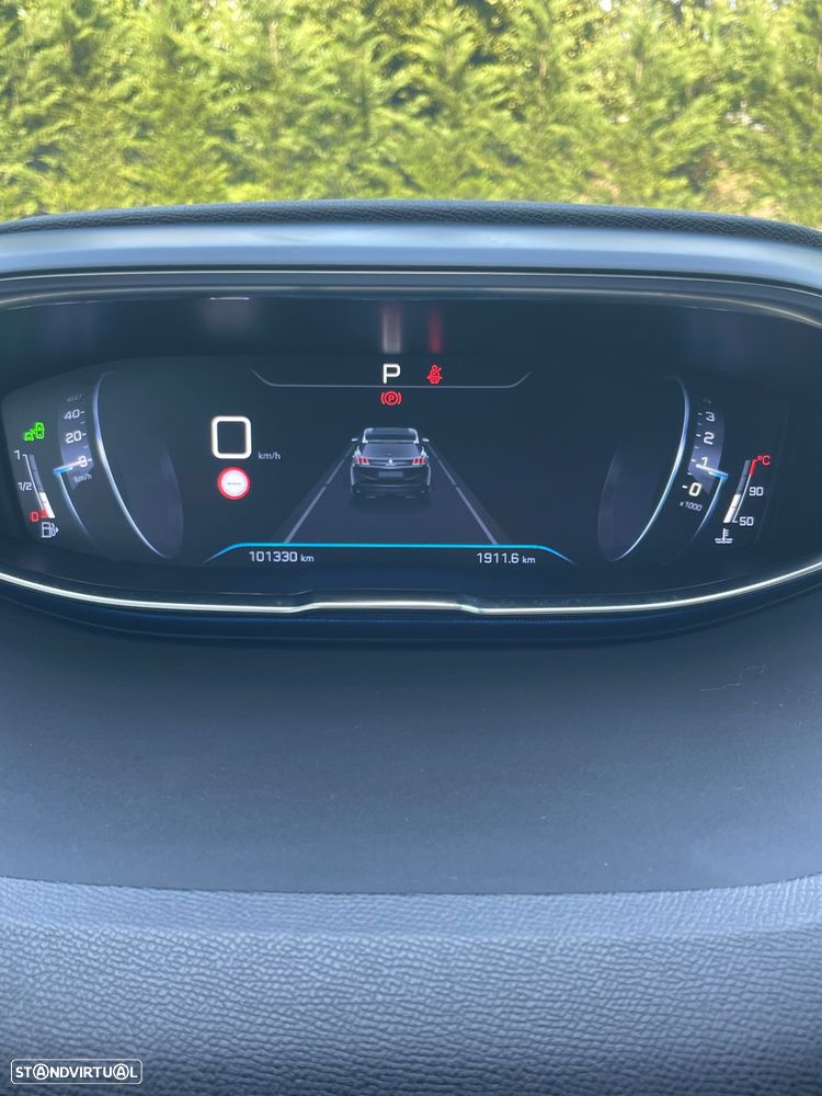 Peugeot 3008 PureTech 130 Stop & Start GPF EAT8 Allure - 43