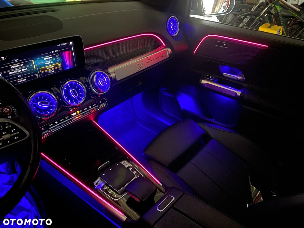 Mercedes-Benz GLB 200 d Progressive 8G-DCT - 24