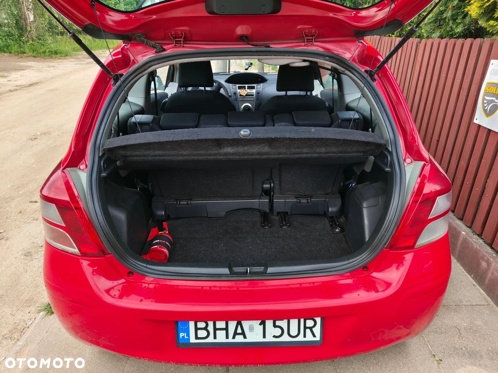 Toyota Yaris - 9