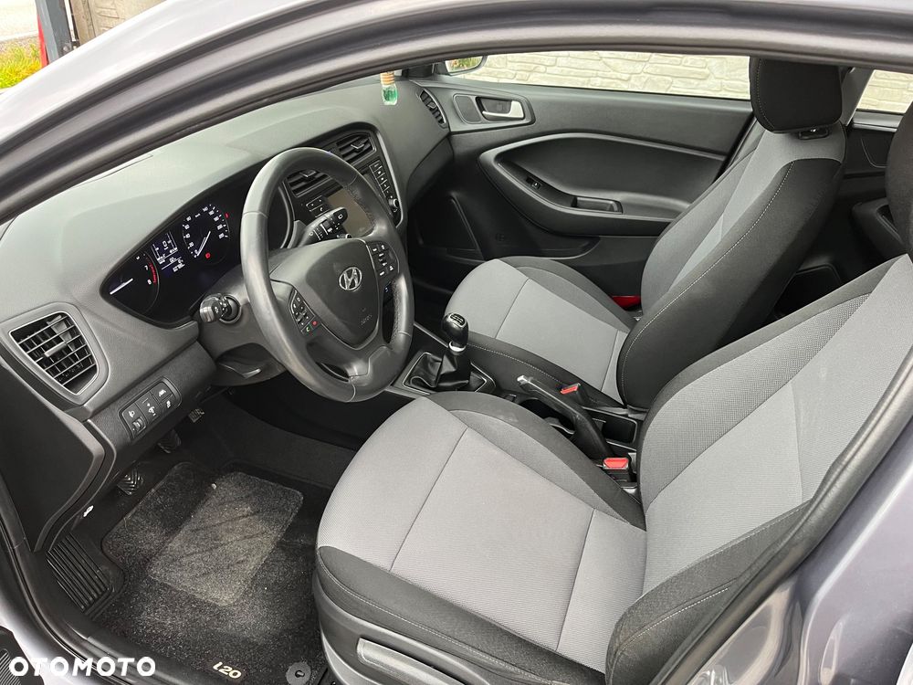 Hyundai i20 - 4