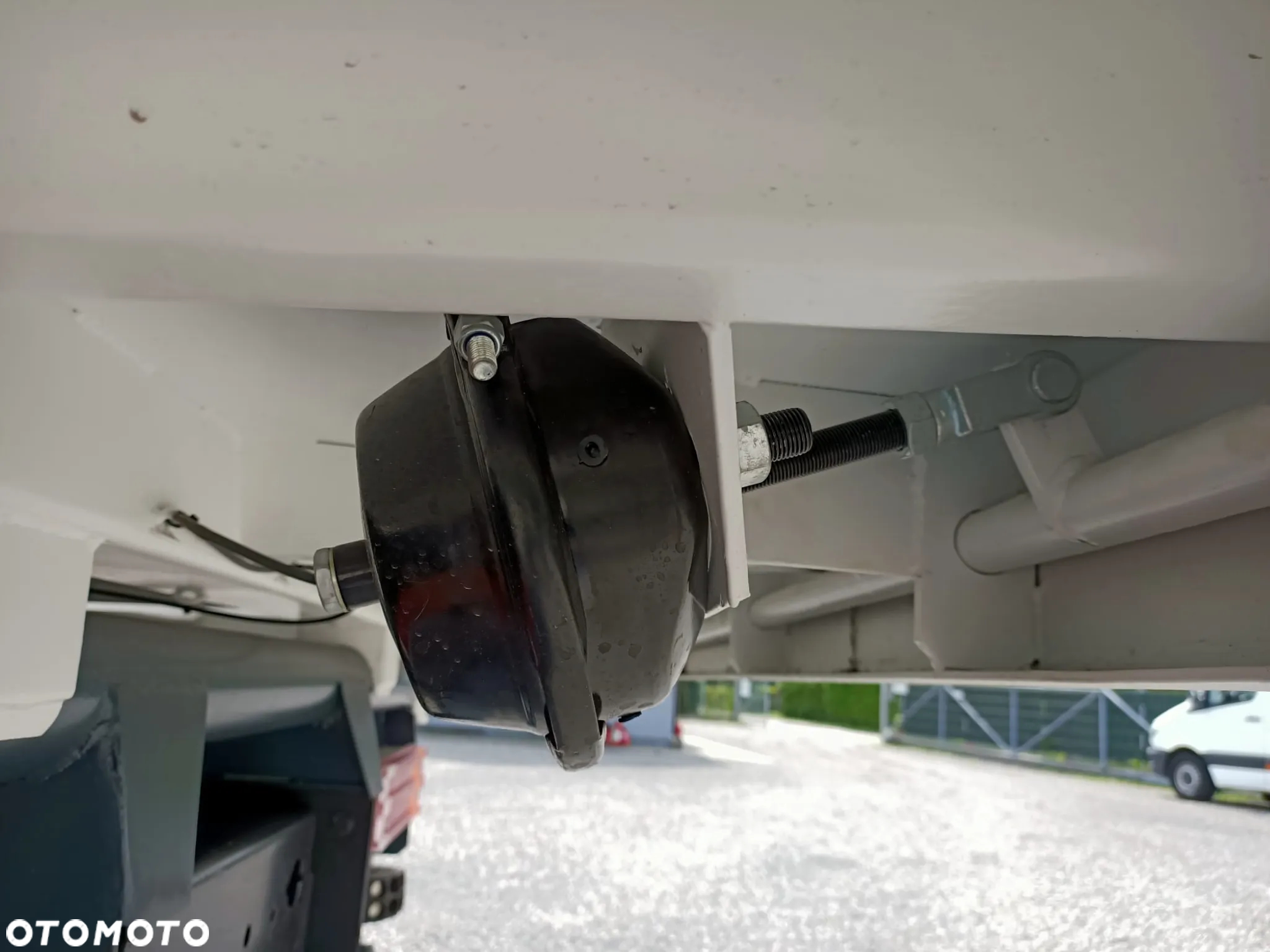 Mercedes-Benz Axor 1829 3 stronny NOWY kiper z blokadą mostu - 22