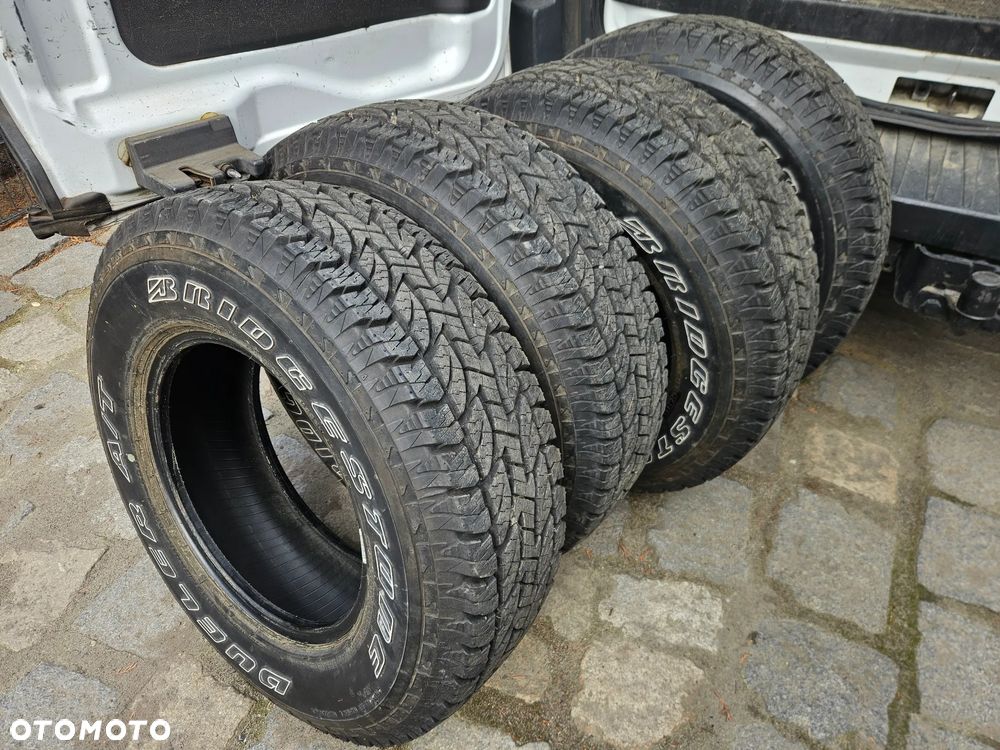 4 x Bridgestone Dueler A/T  225/75 /15 - 2