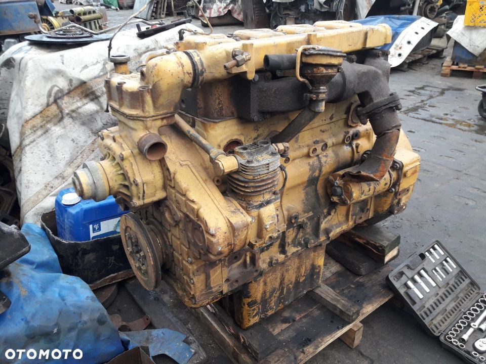 Blok Silnika LIEBHERR D904 D 904 NA 904 T CZĘŚCI WAŁ KORBOWY GŁOWICA TŁOK - 2