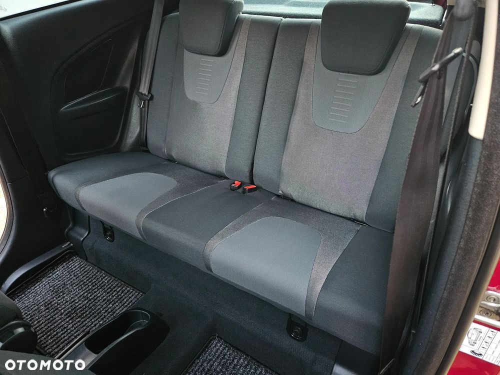 Ford KA 1.2 Titanium+ - 35