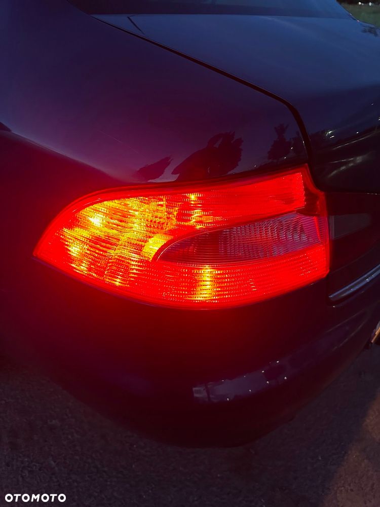 Skoda Superb 2.0 TDI Ambition - 15