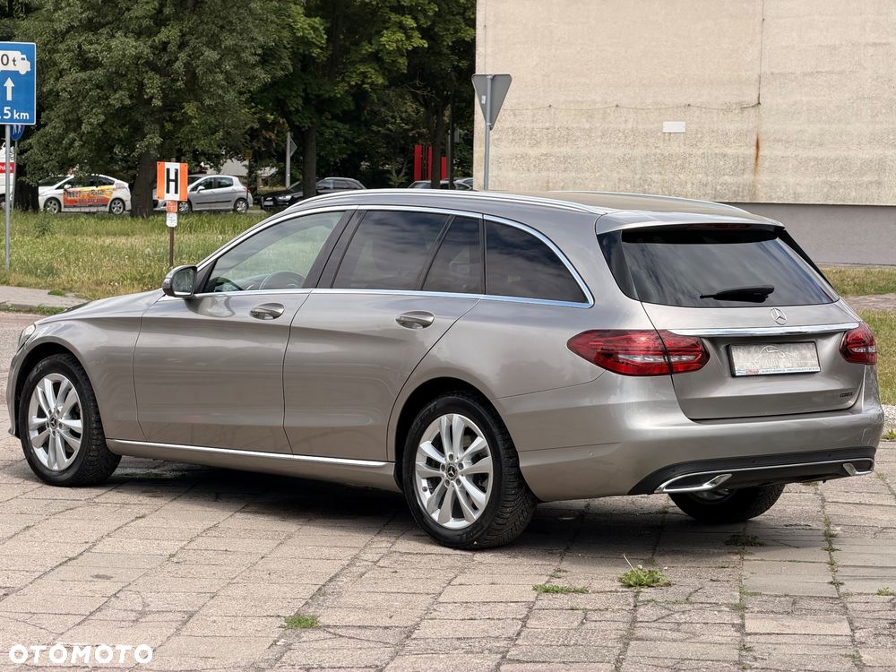 Mercedes-Benz Klasa C 220 d 4MATIC 9G-TRONIC - 13