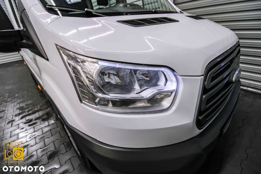 Ford TRANSIT BRYGADÓWKA 7 OSÓB - 24