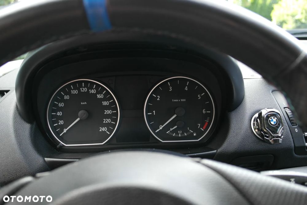 BMW Seria 1 118i - 12