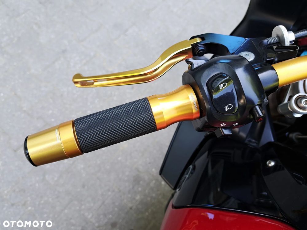 Yamaha FZ - 14