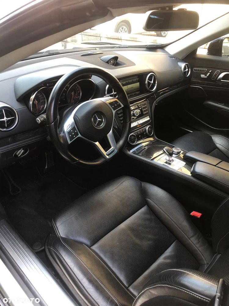 Mercedes-Benz SL 500 7G-TRONIC - 6