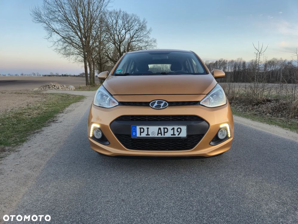 Hyundai i10 - 15