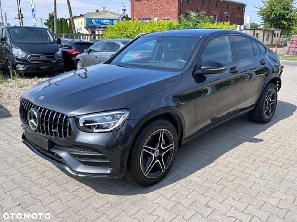 Mercedes-Benz GLC 220 d 4Matic 9G-TRONIC AMG Line - 3